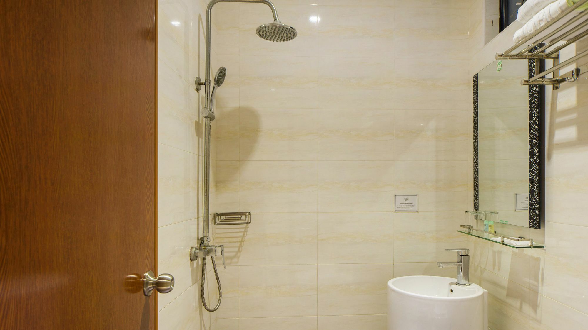 Reddoorz Plus Near Lavender Street سنغافورة المظهر الخارجي الصورة